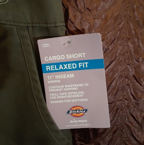 Cargo shorts - Picture 2 of 3